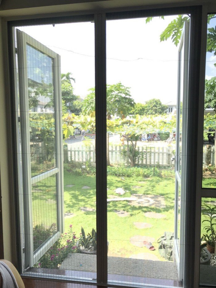 Cửa lưới chống muỗi xếp 12